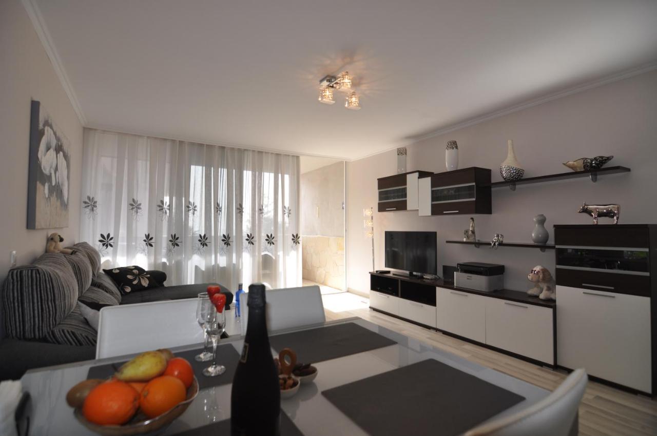 Apartment In Alborada アロナ エクステリア 写真